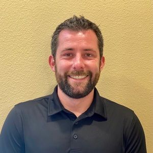 Meet your Posher, Adam